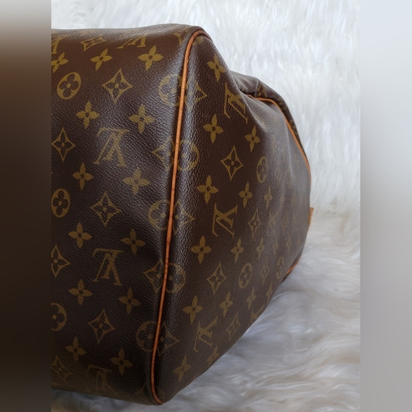 Authentic LOUIS VUITTON Monogram Keepall 55 Travel Bag - Picture 2 of 13